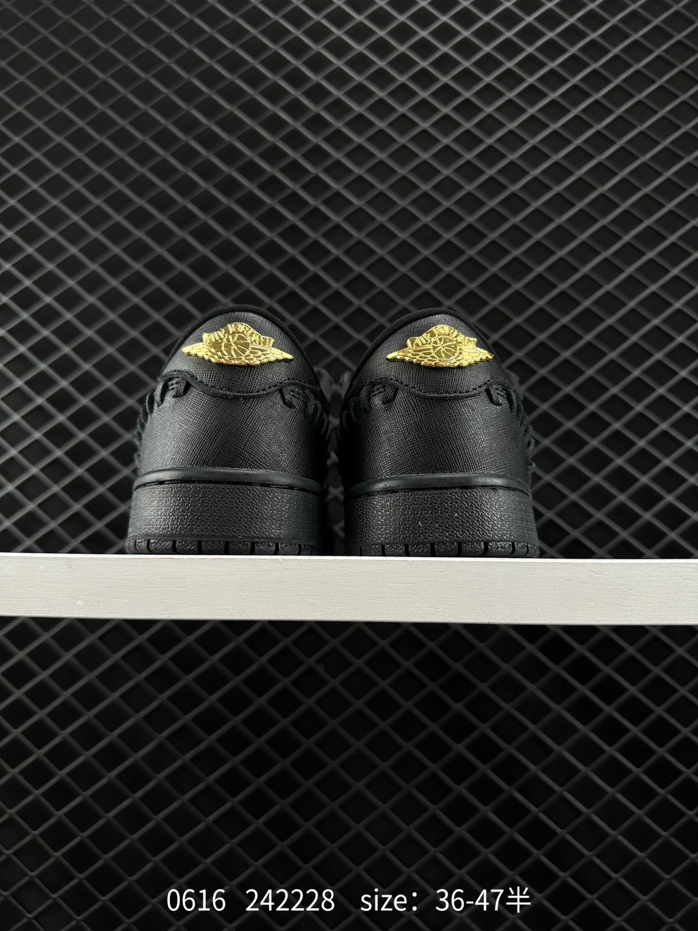 Nike Wmns Air Jordan 1 Low GS